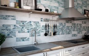 Caspian от Распродажа – смотреть все фото из кафеля коллекции в каталоге «Эмарти»