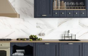 Calacatta Andrea 300*600 от Delacora – смотреть все фото из кафеля коллекции в каталоге «Эмарти»