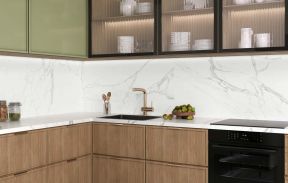 Porfido Carrara от Delacora – смотреть все фото из кафеля коллекции в каталоге «Эмарти»